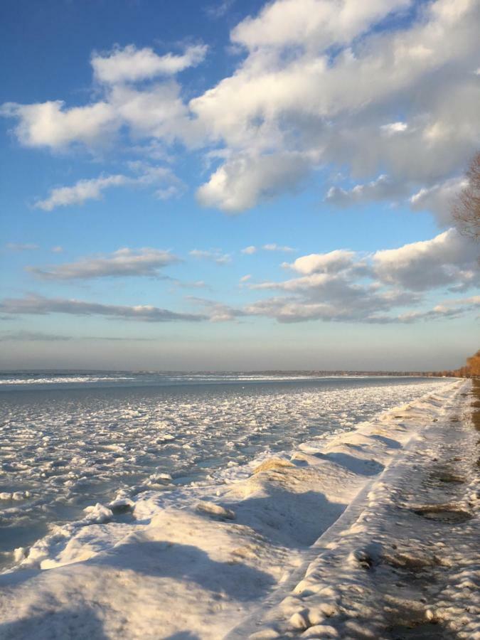 Aranypart Apartman Siófok Exteriör bild