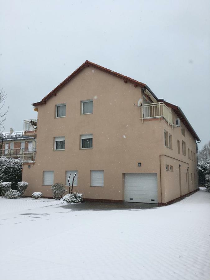 Aranypart Apartman Siófok Exteriör bild